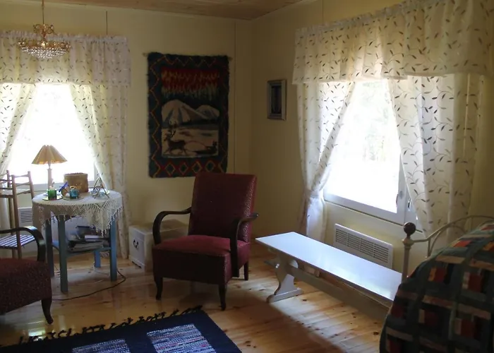 Chalet Metsaepirtti Kolinkylä