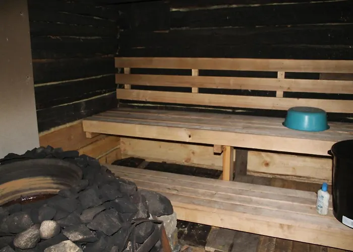 Metsaepirtti Chalet *